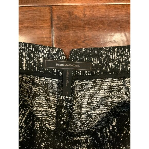 BCBGMaxAzria "Bruna" Black & White Tweed Mini Shorts, Size XS - Picture 4 of 8